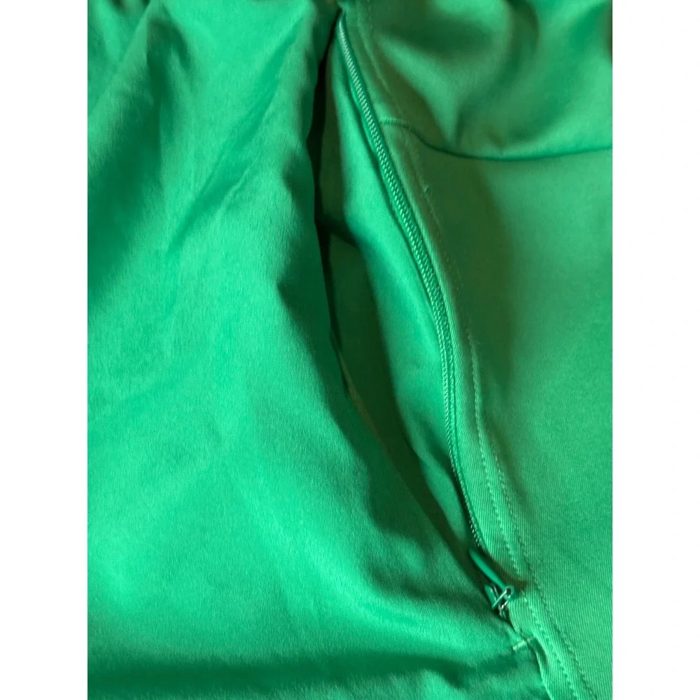 Adidas Aeroready Mens Athletic Shorts Green Zipper Pockets RN 88387